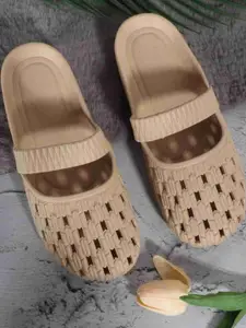 Brofoot Women Beige EVA Flip Flops