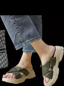 RIFOF Women Green PU Flip Flops