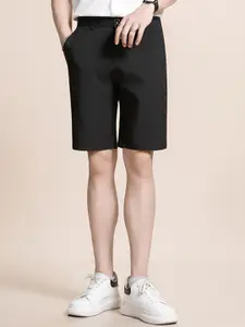 StyleCast x Revolte Men Outdoor Chino