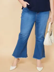 max Women Regular Fit Mid-Rise Low Distress Light Fade Jeans