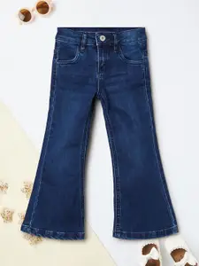 max Girls Regular Fit Mid-Rise Light Fade Jeans