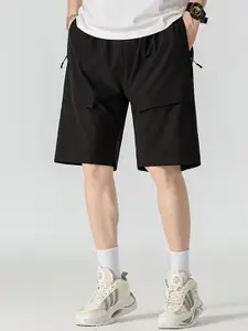 StyleCast x Revolte Men Solid Mid-Rise Chino Shorts