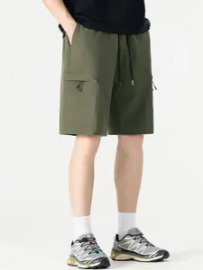 StyleCast x Revolte Men Mid-Rise Cargo Shorts