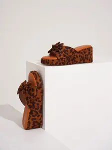 JM Looks Women Printed Open Toe Wedge Heeled Sandals With Bows