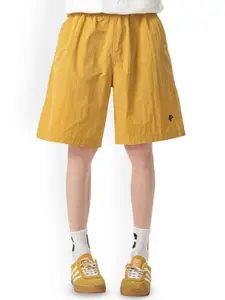 StyleCast x Revolte Men Mid-Rise Rapid-Dry Outdoor Shorts