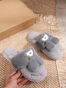 WOLVESDEN Warm Duck Room Slipper
