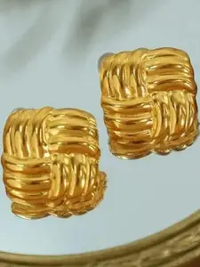 Estailo fashion Gold Plated Square Studs