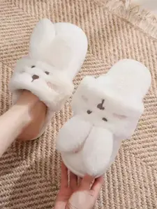 WOLVESDEN Women Bugs Bunny Self Design Room Slippers