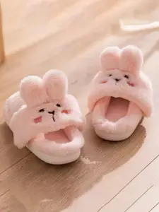 WOLVESDEN Women Bugs Bunny Self Design Room Slippers