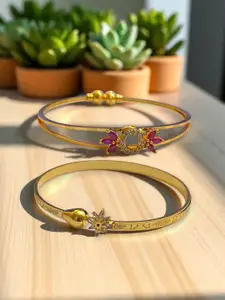 AARTISAI Set Of 2 Gold-Plated Stone Studded Bangle