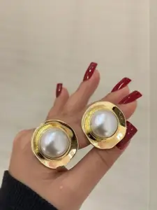 Estailo fashion Gold-Plated Pearls Studded Spherical Shaped Studs