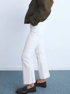 MANGO Women Flared Mid-Rise Stretchable Jeans