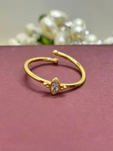 Luxevogue 925 Sterling Silver 18k Gold-Plated Cubic Zirconia Stone-Studded Finger Ring