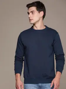 The Roadster Lifestyle Co.Men Round Neck Full Sleeve Knitted Pullover Sweatshirt