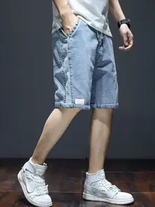 StyleCast Men Washed Regular Fit Mid-Rise Denim Shorts