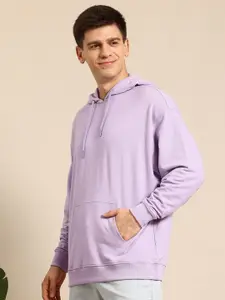 The Roadster Lifestyle Co Men Solid Oversized Hooded Regular Pullover Sweatshirts