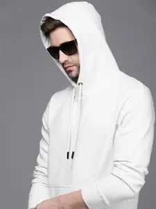The Roadster Lifestyle Co. Men Anti Odour Pullover Hooded Sweatshirt