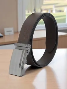 The Roadster Lifestyle Co. Men Textured Genuine Leather Formal Belt