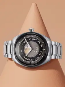 Titan Men Dial & Stainless Steel Bracelet Style Straps Analogue Automatic Watch 10011KM01