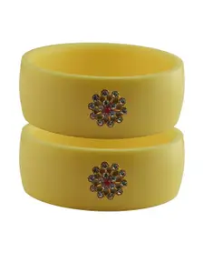 Vidhya Kangan Women Beige Bangle