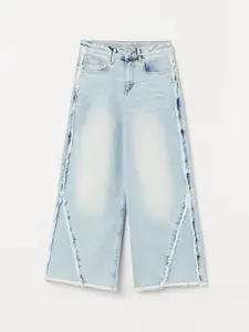 Fame Forever by Lifestyle Girls Regular Fit Mid-Rise Low Distress Heavy Fade Jeans