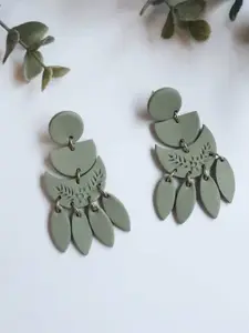 VMA PLAY FASHION Contemporary Drop Earrings