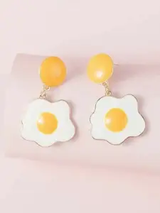 VMA PLAY FASHION Contemporary Shaped Drop Earrings