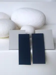 VMA PLAY FASHION Geometric Shaped Drop Earrings