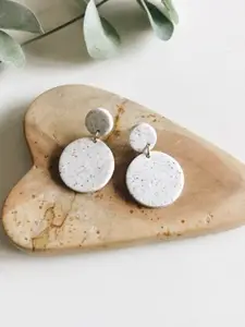 VMA PLAY FASHION Brass-Plated Circular Shaped Drop Earrings