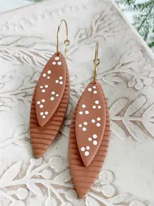 VMA PLAY FASHION Contemporary Drop Earrings