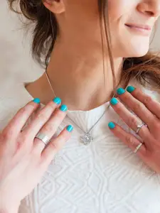 Rakva Sterling Silver Pendant & Chain