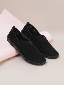 Sherrif Shoes Women Textured Slip-On Mules Flats