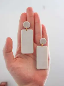 VMA PLAY FASHION Geometric Shaped Drop Earrings