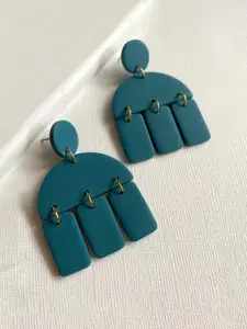 VMA PLAY FASHION Contemporary Drop Earrings