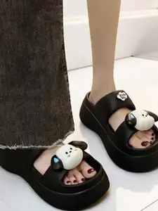 WOLVESDEN Women Slip-On Flip Flops