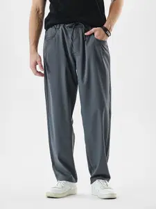 Snitch Men Grey Mid-Rise Straight Fit Trouser