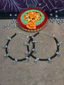 HIGH TRENDZ Silver-Plated Artificial Beaded Anklets