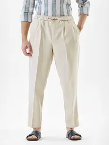 Snitch Men Beige Mid-Rise Slim Fit Trouser