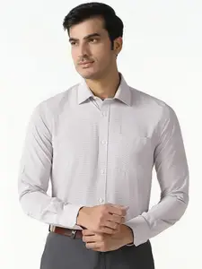 Blackberrys Indian Slim Fit Horizontal Stripes Spread Collar Formal Shirt