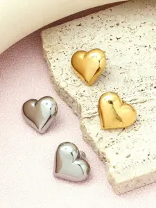 V FASHION JEWELLERY Set Of 2 Stainless Steel Heart Shaped Studs