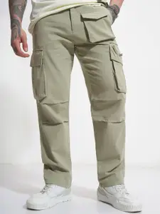 HIGHLANDER Men Relaxed Fit Mid-Rise Cotton Cargos Trousers