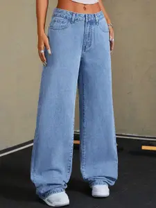 Aadvi Fashion Women Comfort Mid-Rise Slash Knee Stretchable Jeans