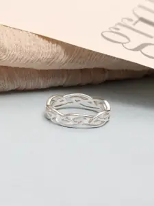 LeCalla 925 Sterling Silver-Plated Celtic Knot Shaped Finger Ring