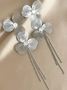 VAGHBHATT Floral Drop Earrings