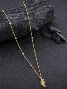 DressBerry Women Gold Plated Chian With Pendant