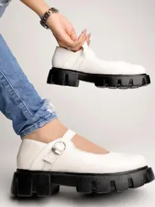 Stylestry Girls Round Toe Loafers