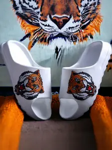 Pampy Angel Men White Flip Flops