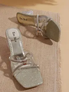 Retro Walk Women Embellished Block Heel Sandals