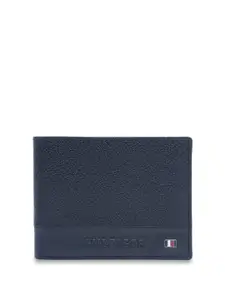 Tommy Hilfiger Men Textured Leather Two Fold Wallet