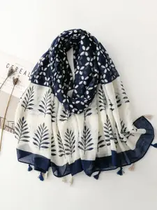 QUECY  Women Printed Scarf  With Tasselled